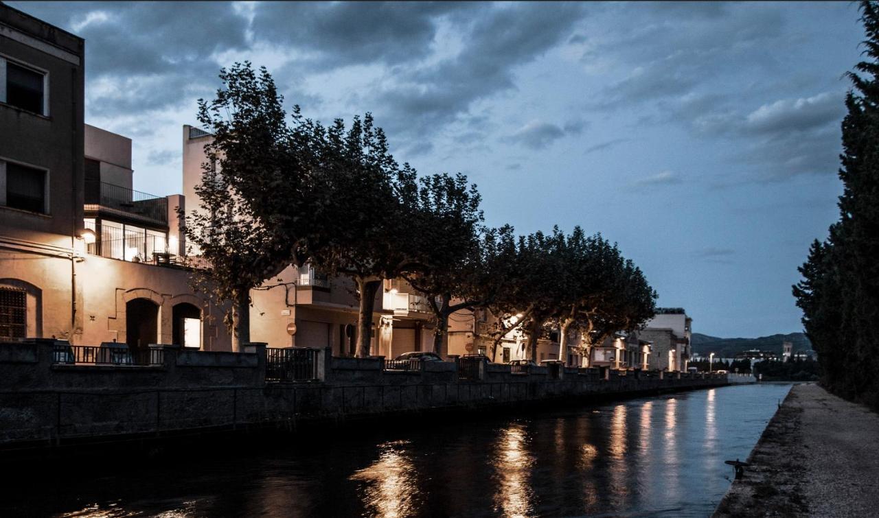 La Casa Del Canal Roquetes Luaran gambar